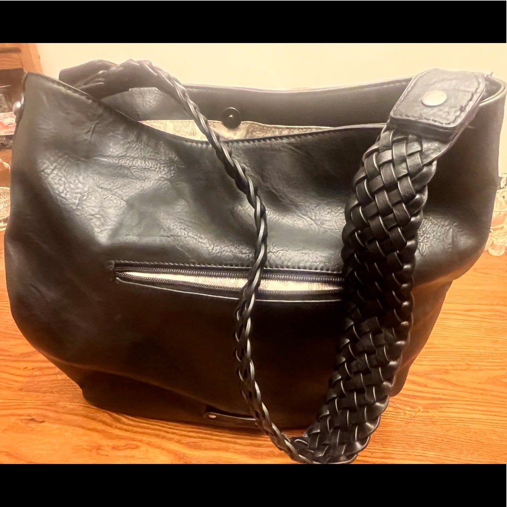 Simply Noelle purse